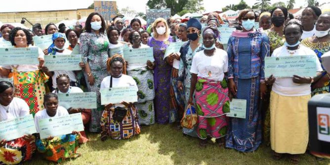 Dominique Ouattara aux femmes de Côte-d’Ivoire «vous êtes les garantes de la stabilité de l’édifice social».