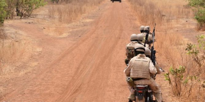 Côte-d’Ivoire : Le poste frontière de Tougbo attaqué, les assaillants repoussés, un soldat tué (État-major).