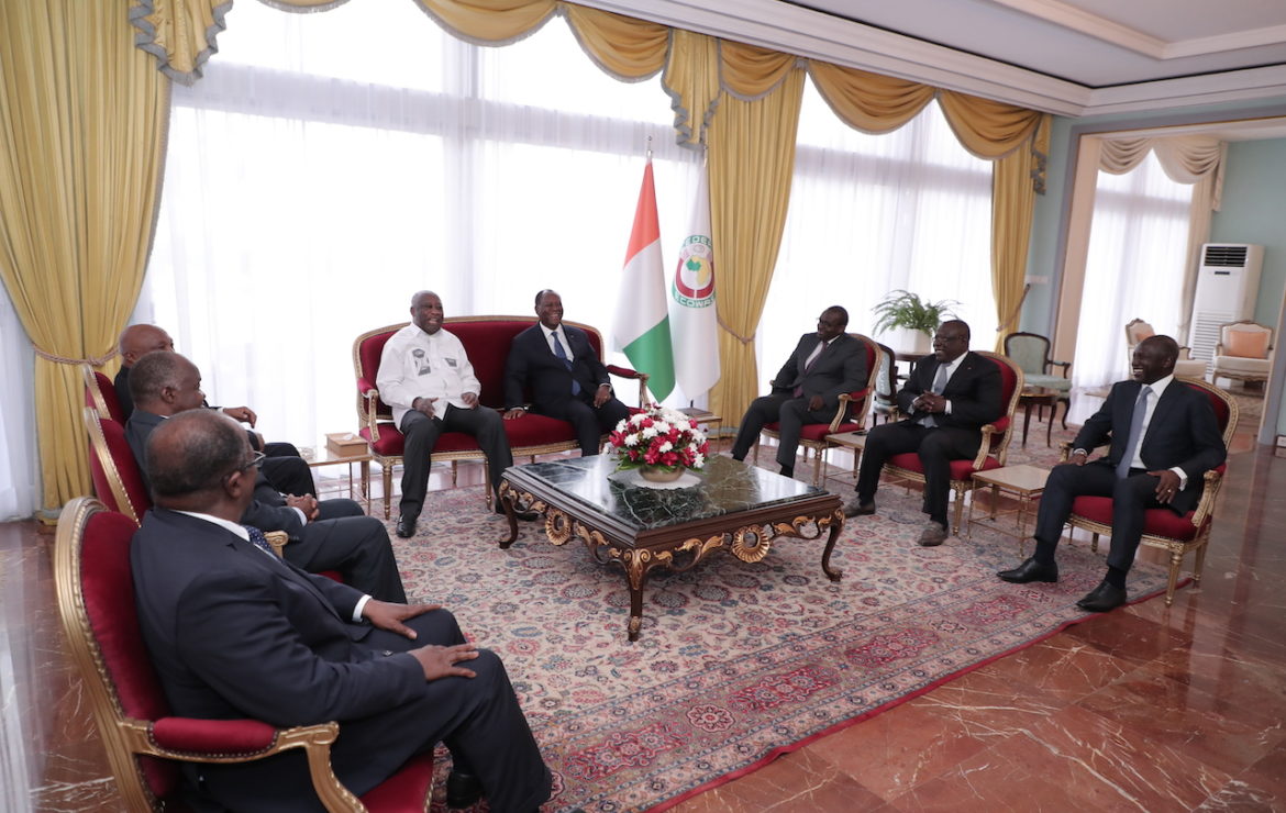 Le Président de la République, Chef de l’état SEM Alassane Ouattara a eu un entretien avec l’ex-président Laurent Gbagbo au Palais Présidentiel.