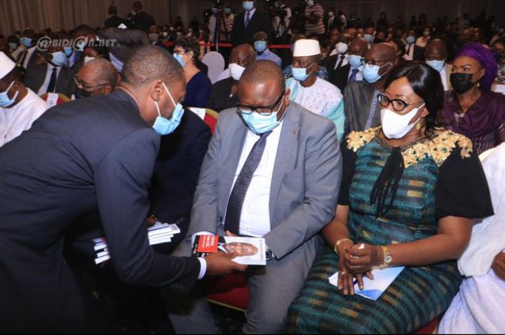 Oeuvre_PM_Amadou_Gbon_Coulibaly_2021_RCI_CIV_12