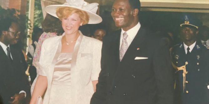 Toujours aussi amoureux Dominique et Alassane célèbrent leurs Noces de perle après 30 années de mariage!.