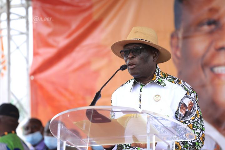 Populations_La Mé_rendent_hommage à Alassane Ouattara_Patrick_Achi_2021_PM_RCI_CIV_6