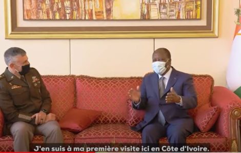 Le Chef de l’Etat a eu un entretien avec le Général Stephen Townsend Commandant du Commandement militaire des États-Unis pour l’Afrique (AFRICOM).