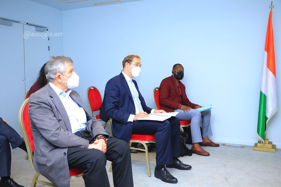 Allemands_investisseur_chez_Souleymane_Diarrassouba_ministre_Commerce_2021_RCI_CIV_10