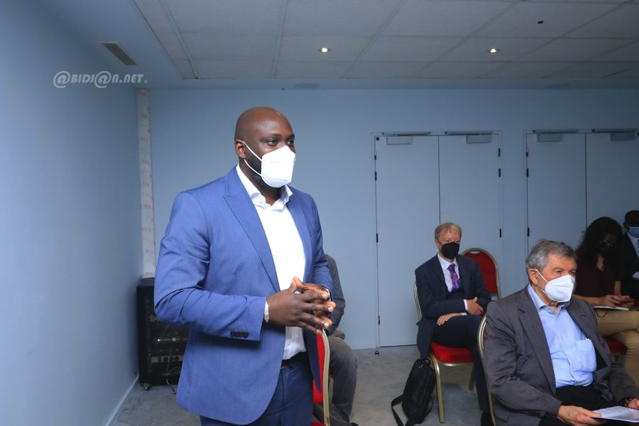 Allemands_investisseur_chez_Souleymane_Diarrassouba_ministre_Commerce_2021_RCI_CIV_12