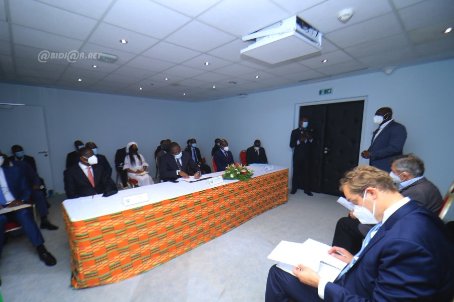 Allemands_investisseur_chez_Souleymane_Diarrassouba_ministre_Commerce_2021_RCI_CIV_15
