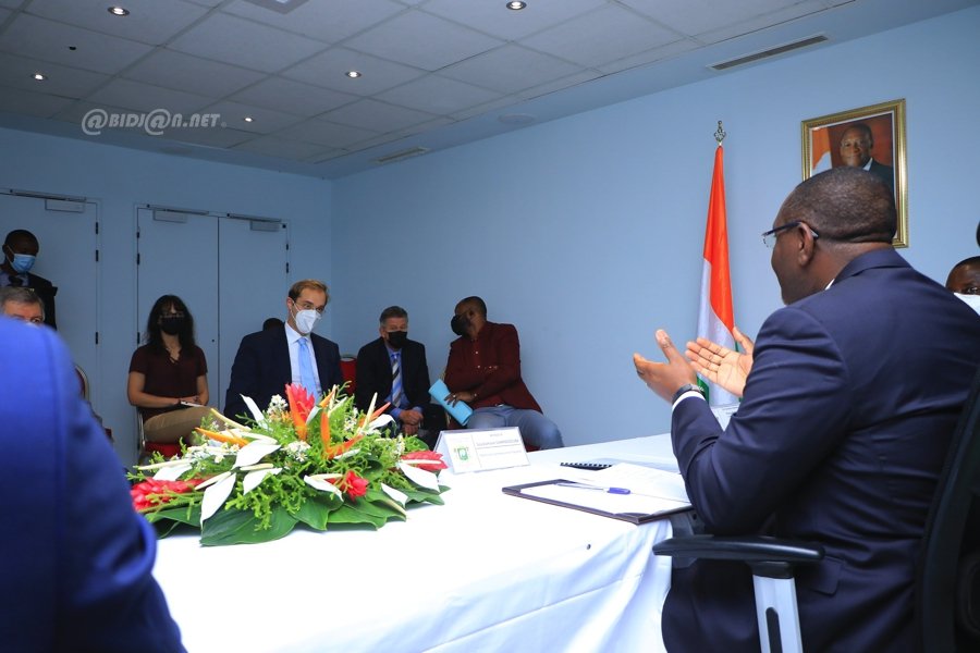 Allemands_investisseur_chez_Souleymane_Diarrassouba_ministre_Commerce_2021_RCI_CIV_5