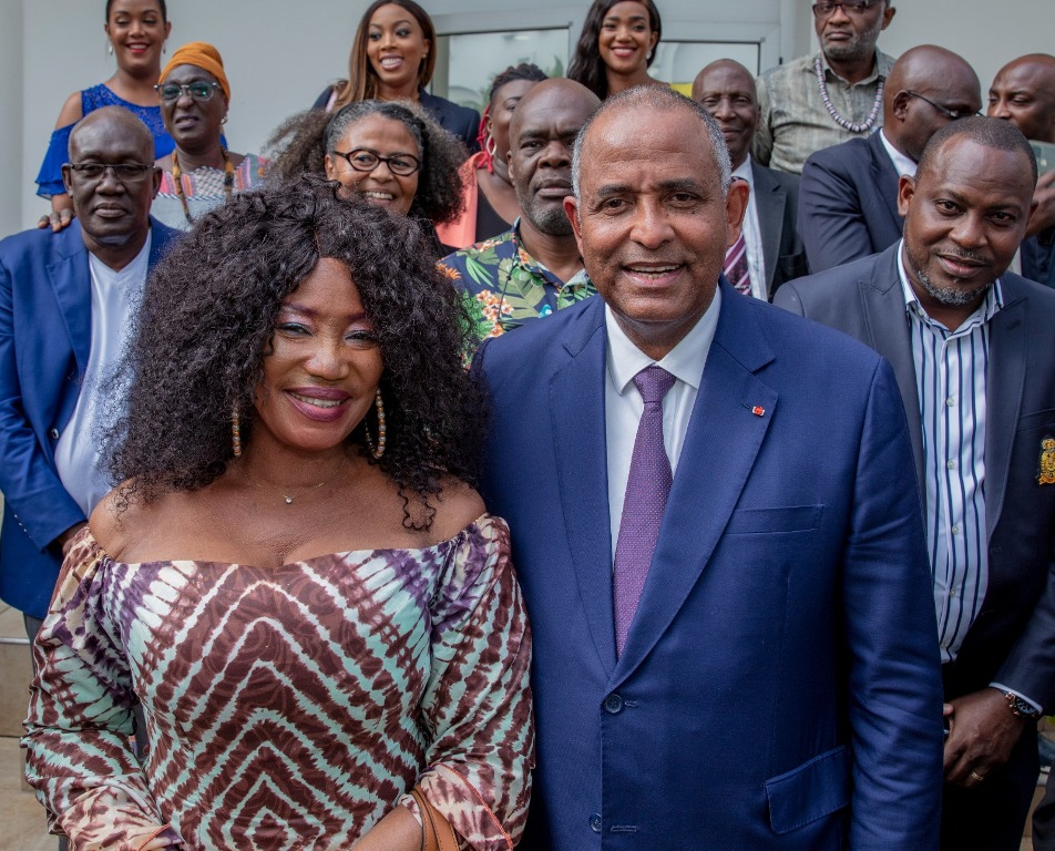 Production cinématographique : le Premier Ministre Patrick Achi annonce la création d’un fonds de garantie.