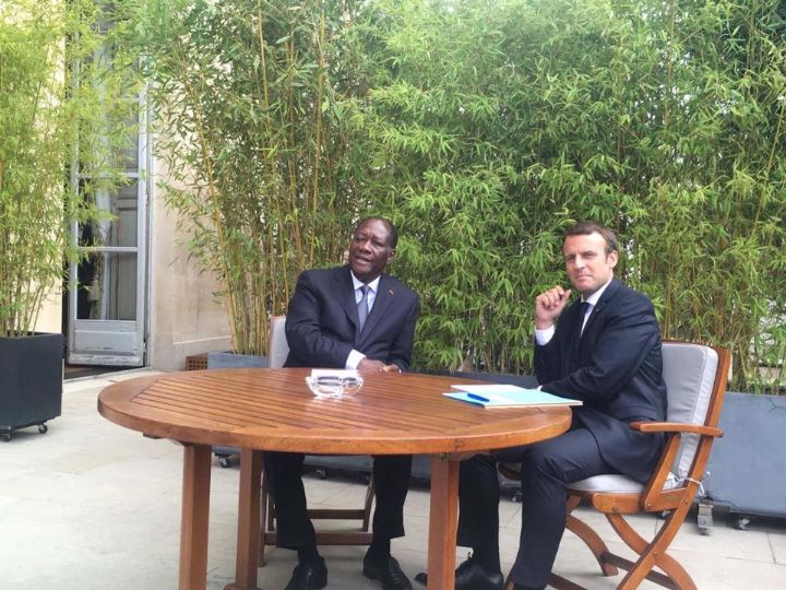 Un dîner de travail des Présidents Ouattara et Macron au Palais de l’Elysée (Communiqué).