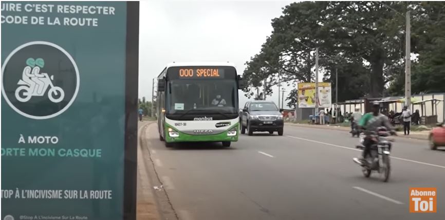 Joie_passagers_Sotra_Bouaké_RCI_2021_CIV_1