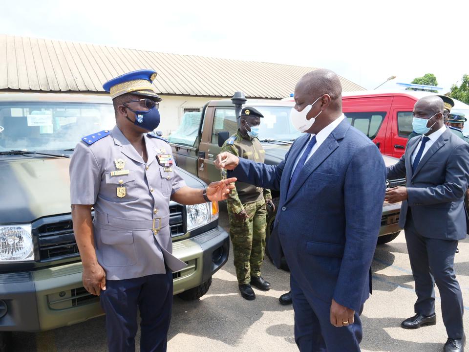 Materiels_roulants_FANCI_TBO_Doumbia_Apalo_27102021_RCI_Defense_securite_CIV_3