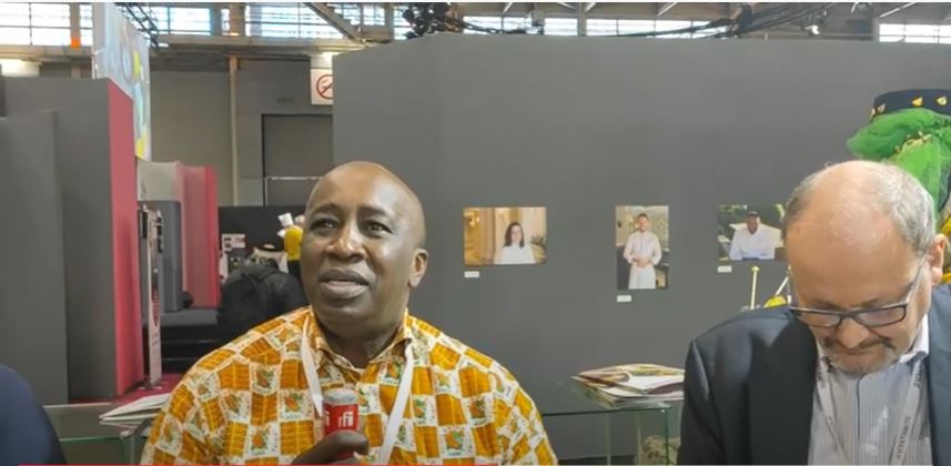 Revenus_producteurs_communucation_Aly_Touure_porte_parole_ICCO_Salon_Chocolat_Paris_2021_1