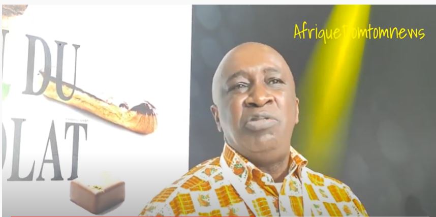 Salon du chocolat/Paris: Le porte-parole des producteurs Aly Touré fait un exposé sur l’augmentation du revenu des planteurs de cacao durable.