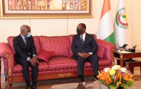 Entretien du Président de la République, S.E.M. Alassane OUATTARA, avec M. Gilbert HOUNGBO (FIDA).