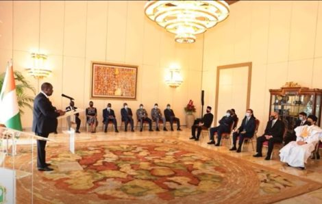 Le Chef de l’Etat, SEM Alassane Ouattara, a reçu les Lettres de créance de cinq nouveaux Ambassadeurs.