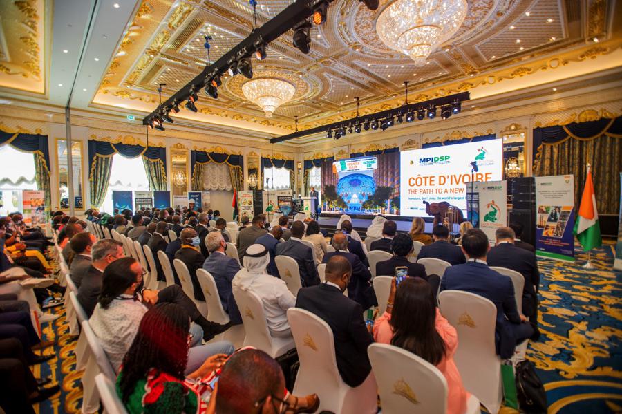 Expo Dubaï 2020 / Journée nationale de la Côte d’Ivoire : Le Premier Ministre Patrick Achi réaffirme l’engagement du pays à poursuivre sa marche irréversible vers un futur plein d’espérance et de progrès.