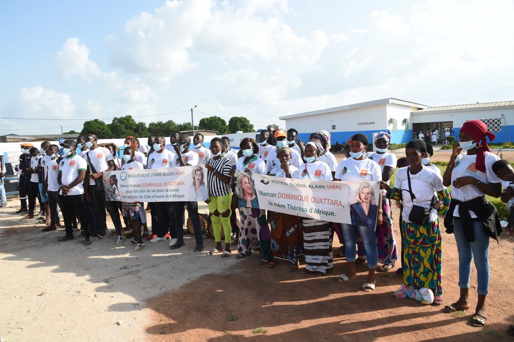 Remise de dons au centre de santé_Ferke_DFO_28102021_RCI_CIV_10