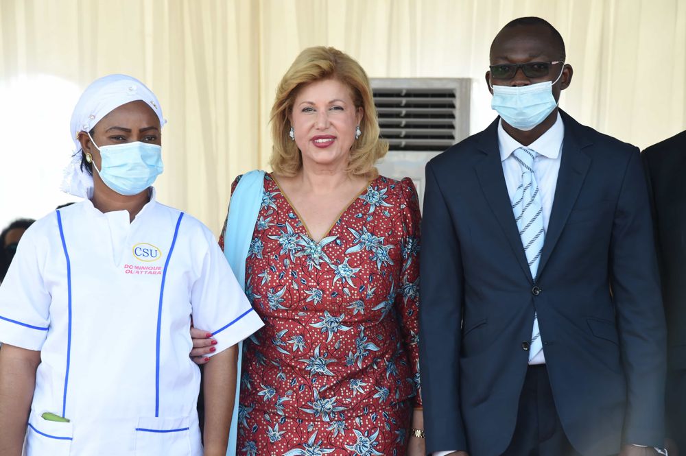 Remise de dons au centre de santé_Ferke_DFO_28102021_RCI_CIV_15