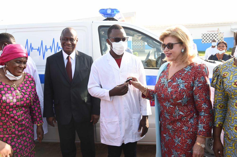 Remise de dons au centre de santé_Ferke_DFO_28102021_RCI_CIV_22