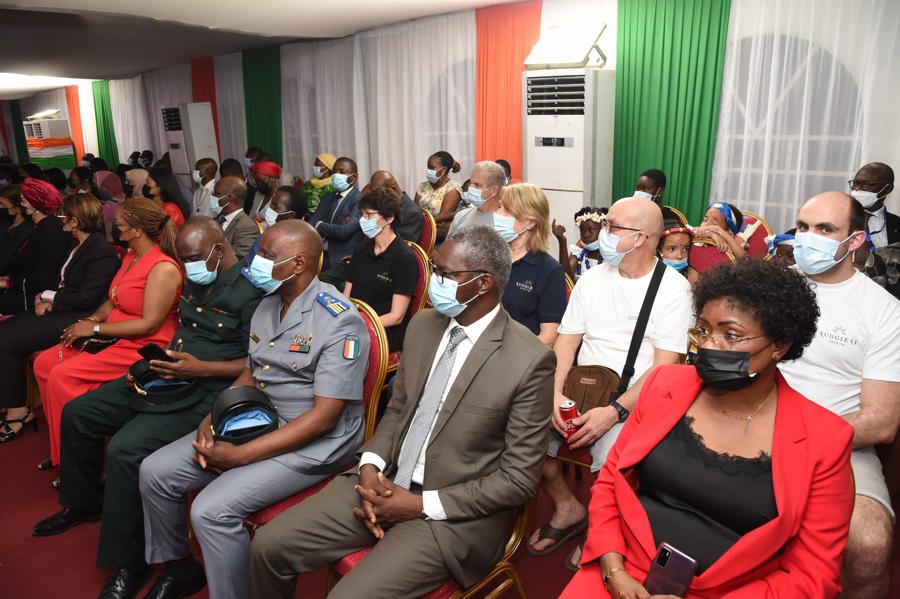 Cérémonie de lancement des illumination du district autonome d'Abidjan_122021_RCI_CIV_23