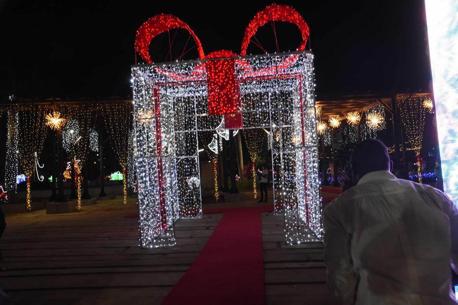Cérémonie de lancement des illumination du district autonome d'Abidjan_122021_RCI_CIV_45