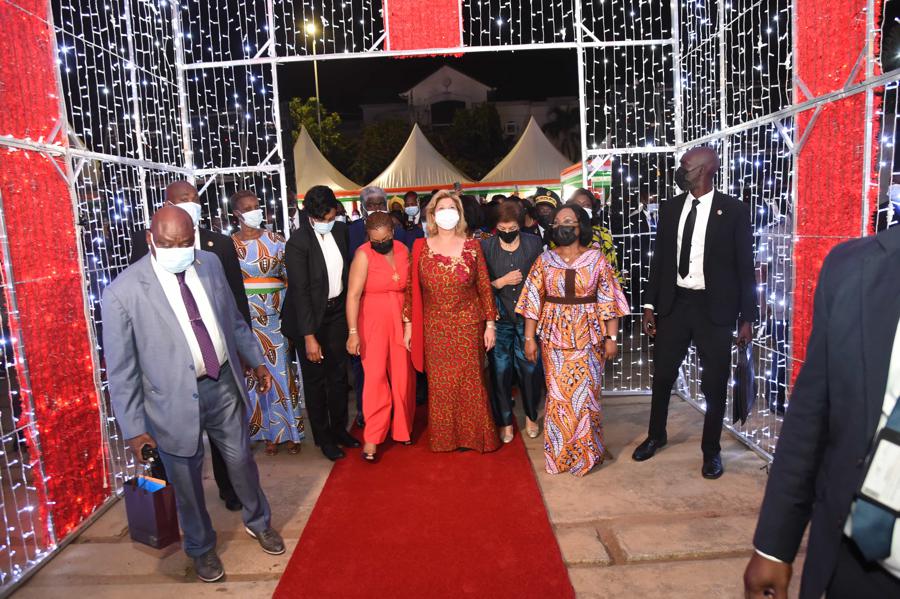 Lancement des illuminations du District Autonome d’Abidjan : « Lorsque nous sommes unis, nous assurons à notre belle Côte d’Ivoire un magnifique rayonnement » (Dominique Ouattara).