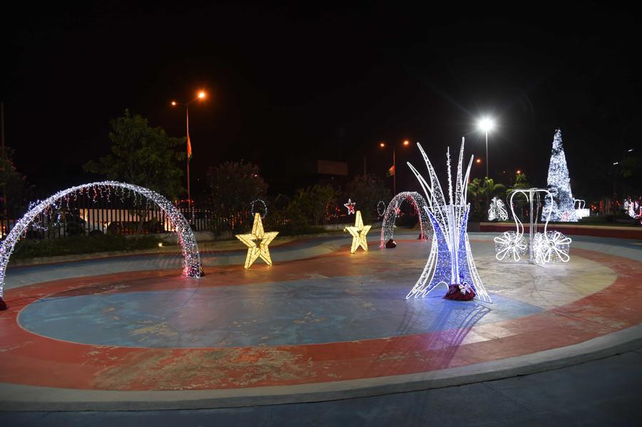 Cérémonie de lancement des illumination du district autonome d'Abidjan_122021_RCI_CIV_59