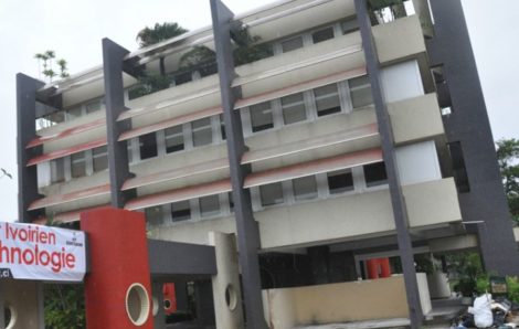 La Côte-d’Ivoire lance des appels à candidature pour les postes vacants de Dg du FER, du Vitib et de la NPSP.