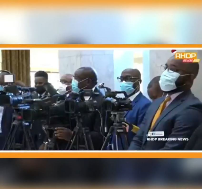 Arrivee_Prado_Gabon_visite_travail_amitie_17012022_RCI_CIV_18