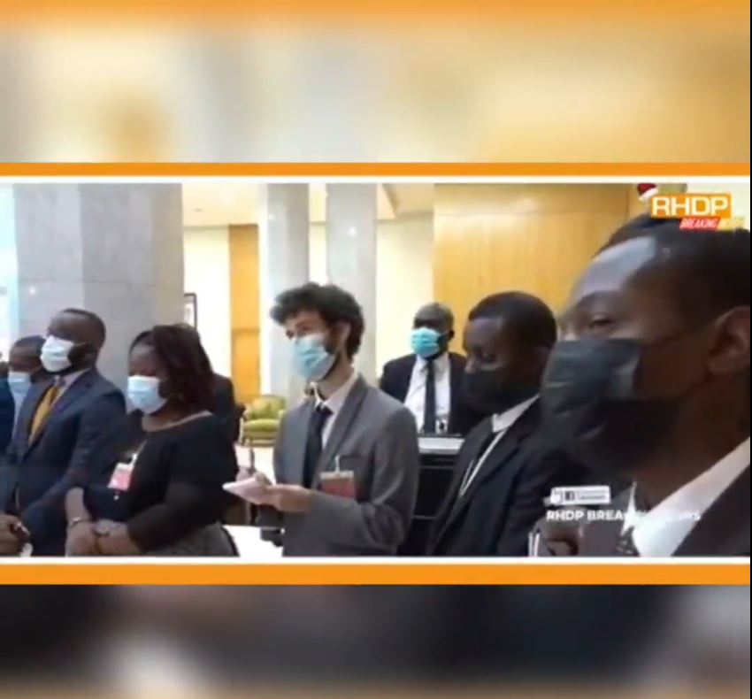 Arrivee_Prado_Gabon_visite_travail_amitie_17012022_RCI_CIV_25