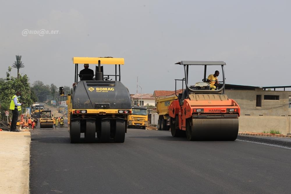 Chantiers de construction du pont du Golf et de l'échangeur de Yopougon Gesco_2022_RCI_CIV_1