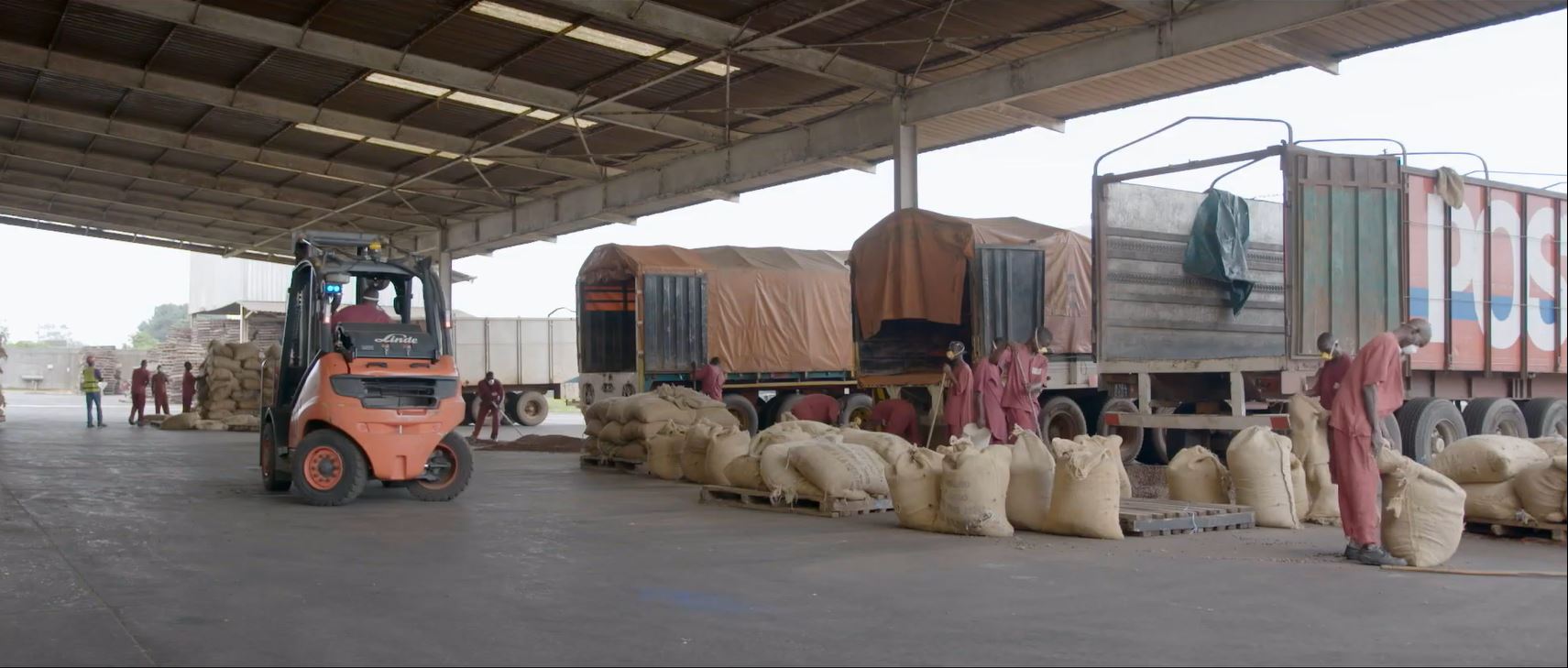 Miracle_Nouveau_Ivoirien_Gouvernance_Alassane_Ouattara_President de la Republique_RCI__2022_CIV_34