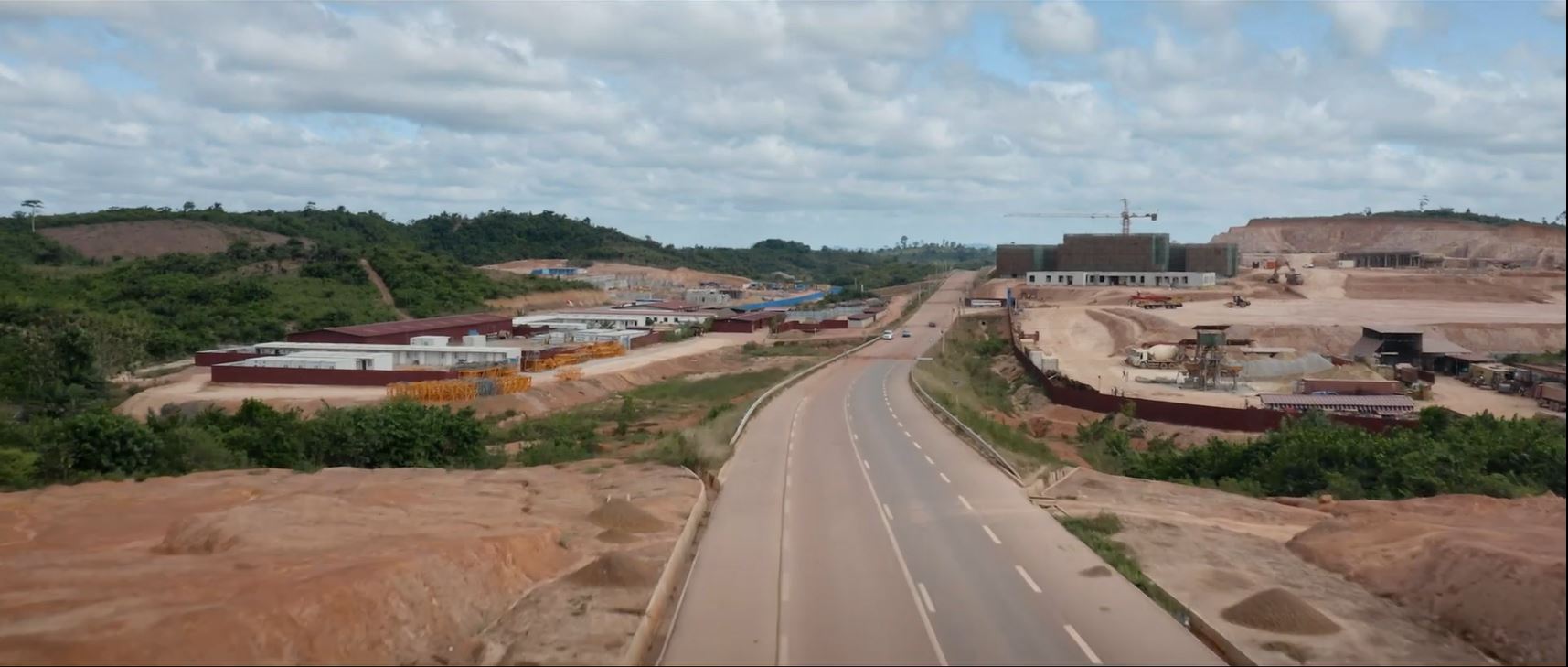 Miracle_Nouveau_Ivoirien_Gouvernance_Alassane_Ouattara_President de la Republique_RCI__2022_CIV_6