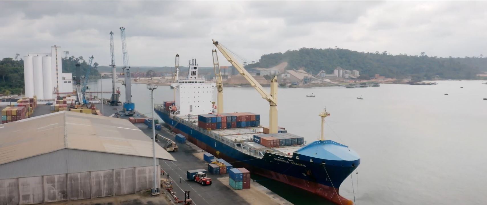 Miracle_Nouveau_Ivoirien_Gouvernance_Alassane_Ouattara_President de la Republique_RCI__2022_CIV_7