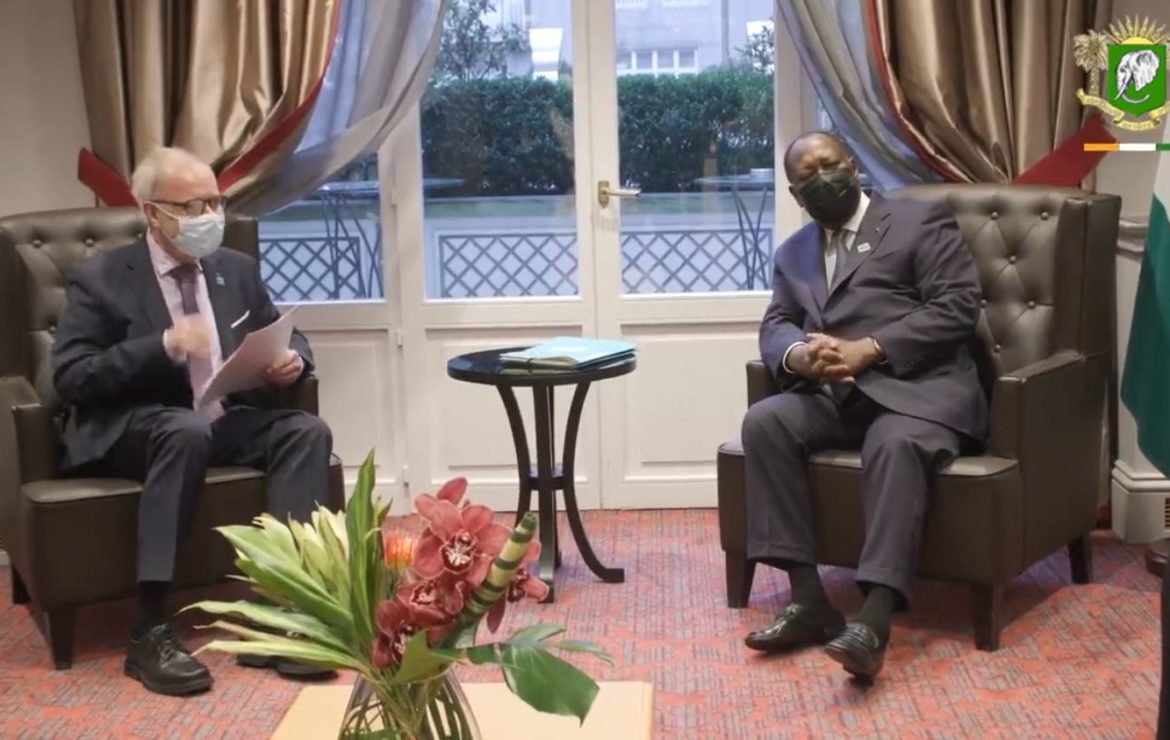 Entretien du Président de la République, avec le Président de la Banque Européenne d’Investissement.