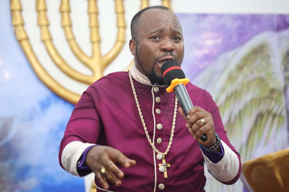 Après la visite de Laurent Gbagbo à l&rsquo;église évangélique chez le pasteur Robert Dion : la déclaration du secrétaire général des Évêques pentecôtistes et évangéliques de Côte d’Ivoire.