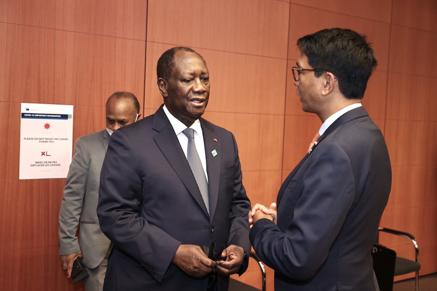 table-ronde-sur-l-agriculture-et-le-developpement-durable-dans-le-cadre-du-_mcwjyfo3d7