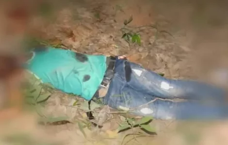 Côte d’Ivoire : Un redoutable coupeur de route tente de piéger des gendarmes dans un champ de cacaoyers et se fait tuer.
