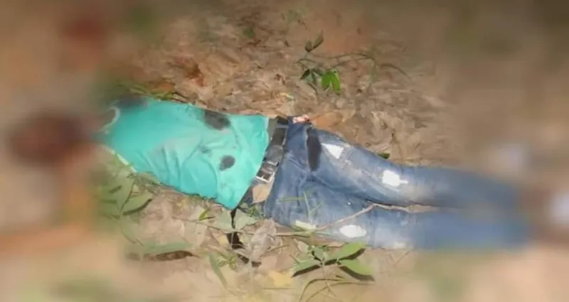 Côte d’Ivoire : Un redoutable coupeur de route tente de piéger des gendarmes dans un champ de cacaoyers et se fait tuer.