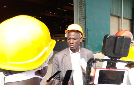 Effondrement d’immeubles : le Ministère du Commerce et de l’Industrie mène une visite de vérification dans les unités de production de fer à béton.