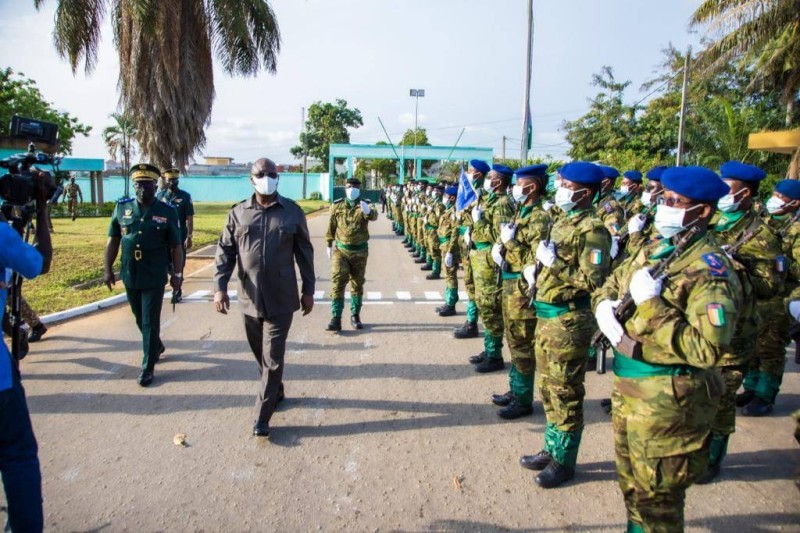Téné Birahima Ouattara aux soldats : « Demeurez des hommes intègres, dignes et professionnels ».