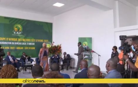 CAN 2023 : le président de la CAF s’imprègne de l’état d’avancement des travaux à San-Pedro.