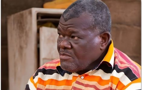 Côte d’Ivoire : Le couple présidentiel vole au secours de l’artiste Zoumana.