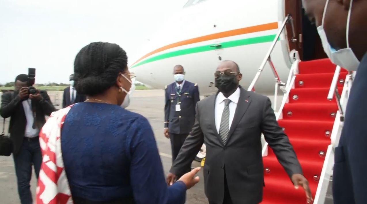 Gnassingbe_Tiémoko Meyliet Koné fait Grand Officier de l’Ordre du Mono_1