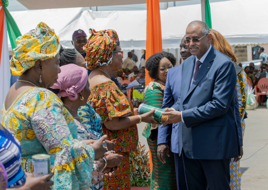 celebration-des-femmes-du-vivrier-a-bouafle_lxqoc7bc6ao