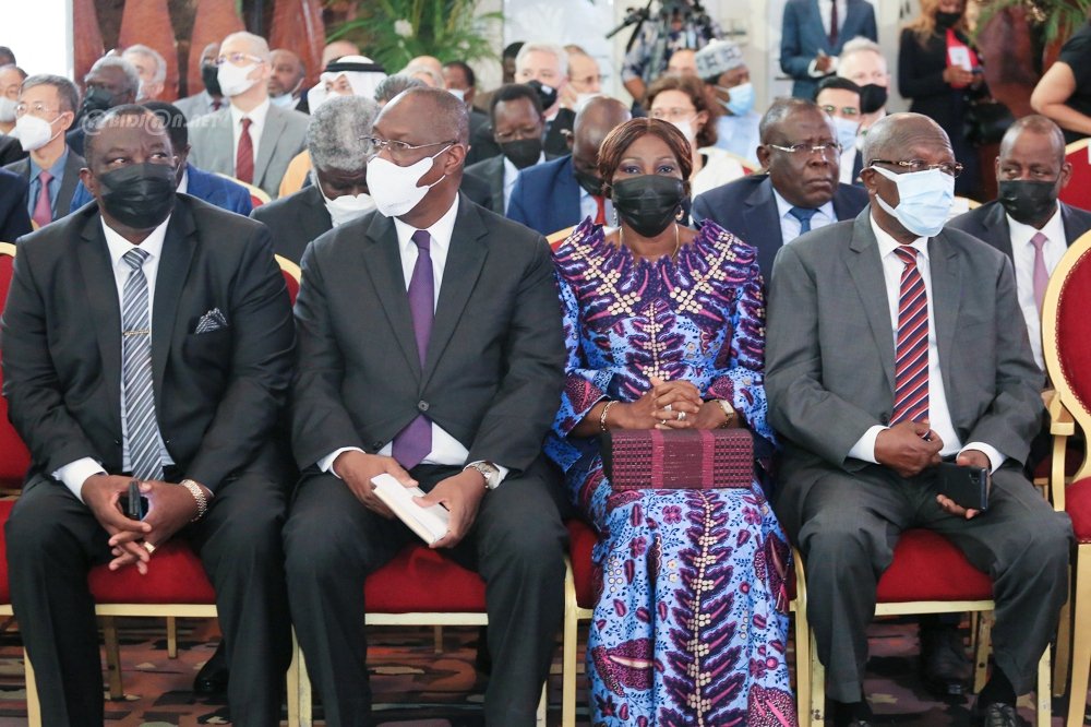 prestation-de-serment-du-nouveau-vice-president-de-la-republique-de-cote-di_69fa04f6lit
