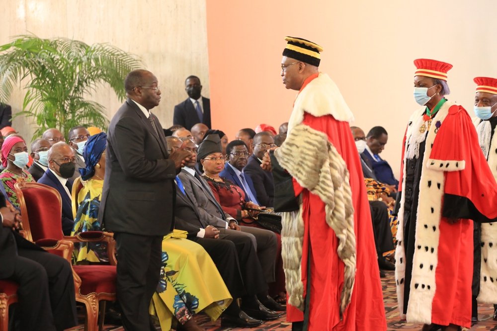 prestation-de-serment-du-nouveau-vice-president-de-la-republique-de-cote-di_ftbigq4sjoh
