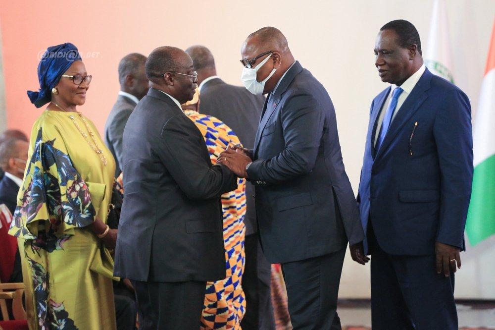 prestation-de-serment-du-nouveau-vice-president-de-la-republique-de-cote-di_lo7at1oxjx