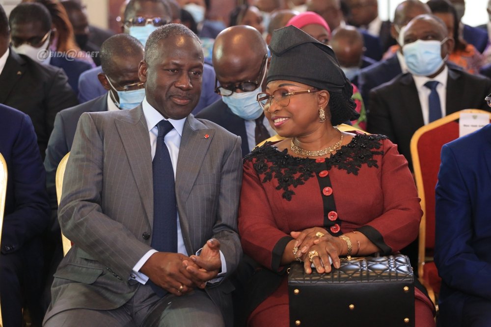 prestation-de-serment-du-nouveau-vice-president-de-la-republique-de-cote-di_oxcrbooxbbe