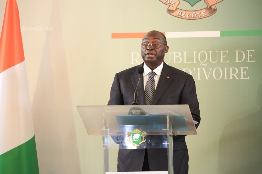 prestation-de-serment-du-nouveau-vice-president-de-la-republique-de-cote-di_x122zrcitcm